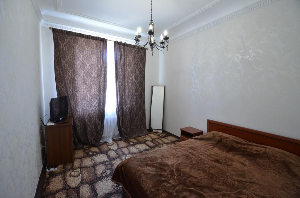 Apartments On Sobornaya Street Near The Waterfront Mykolajiv Rum bild